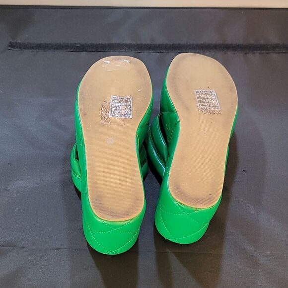 SO ME CHUNKY PLATFORM TOE POST SANDALS - Picture 14 of 14